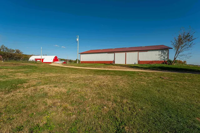 $650,000 | 8879 County Road ID, Blue Mounds, WI 53517