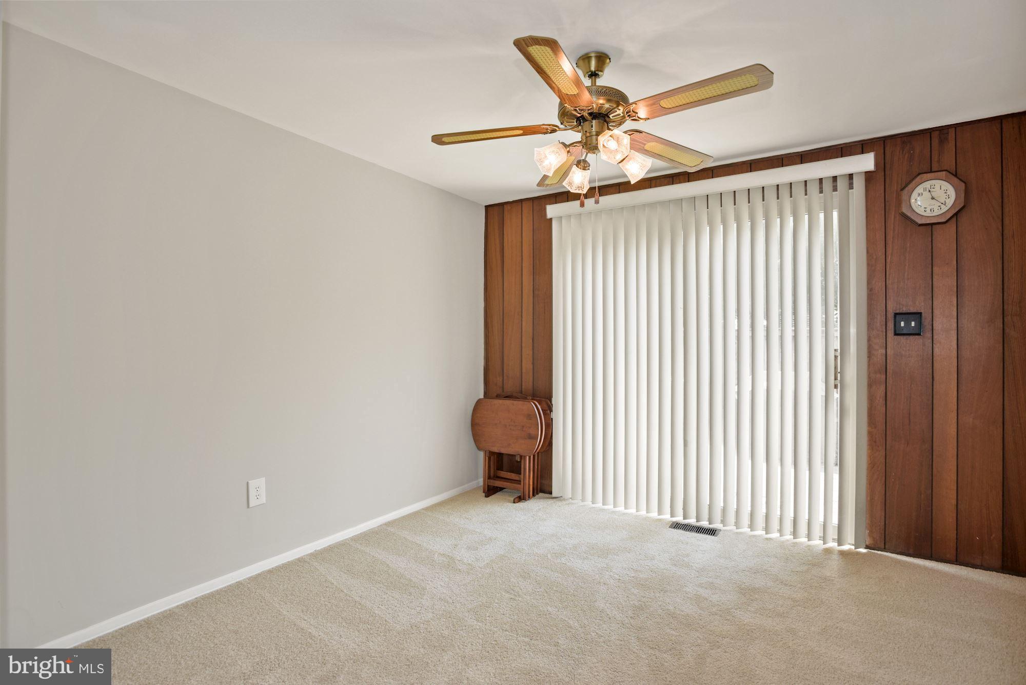 1104 East Beech Road Sterling, VA 20164 - Photo 9 of 32 Dining Room