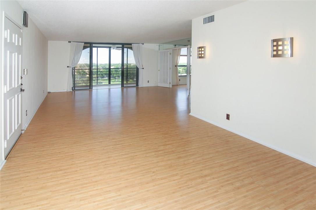 7137 Promenade Drive, Unit B802 Boca Raton, FL 33433 - Photo 5 of 30 Photo 5