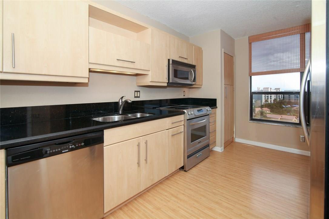 7137 Promenade Drive, Unit B802 Boca Raton, FL 33433 - Photo 9 of 30 Photo 9