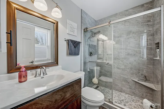 $375,000 | 730 Chestnut Court, Algonquin, IL 60102