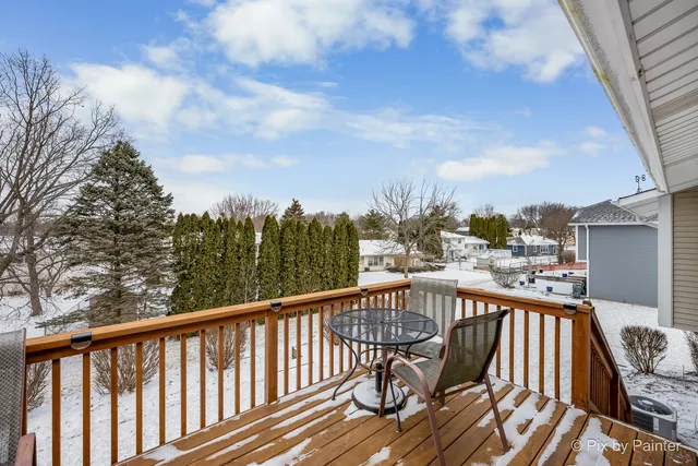 $375,000 | 730 Chestnut Court, Algonquin, IL 60102