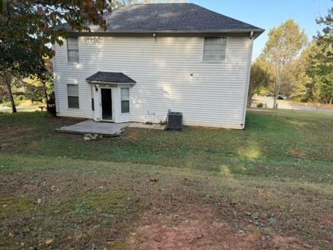 39 North Ridge Drive Northwest Adairsville, GA 30103 - Photo 23 of 25 a front view of a house with garden