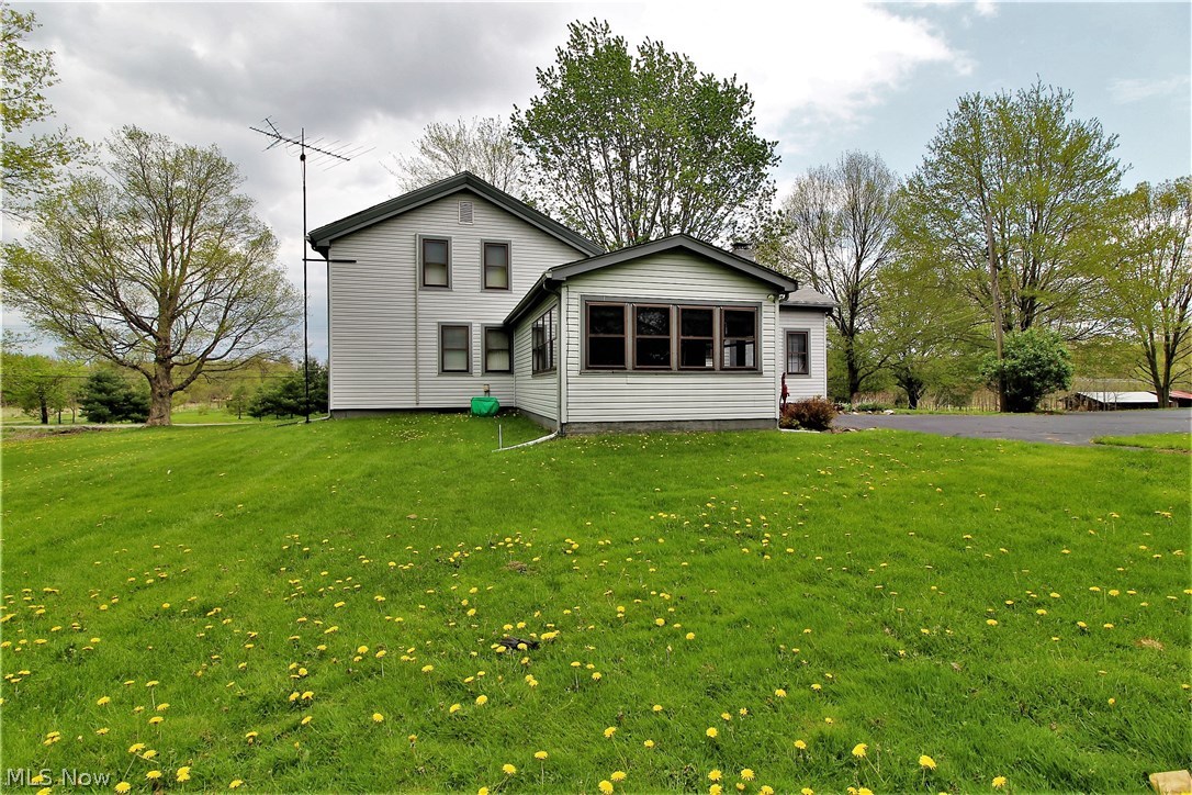 1695 Stroup Road Atwater, OH 44201 - Photo 8 of 30 Gallery Image 8