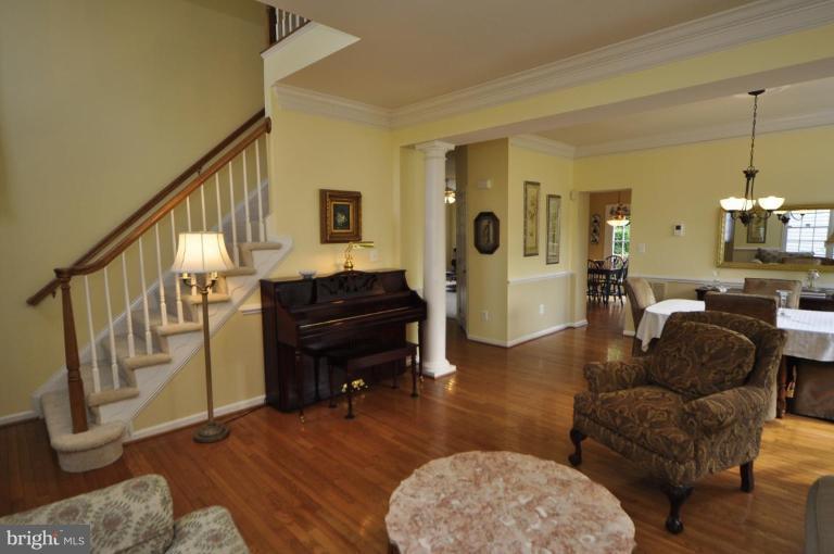 1331 Murray Downs Way Reston, VA 20194 - Photo 10 of 27 Living Room/Dining Room