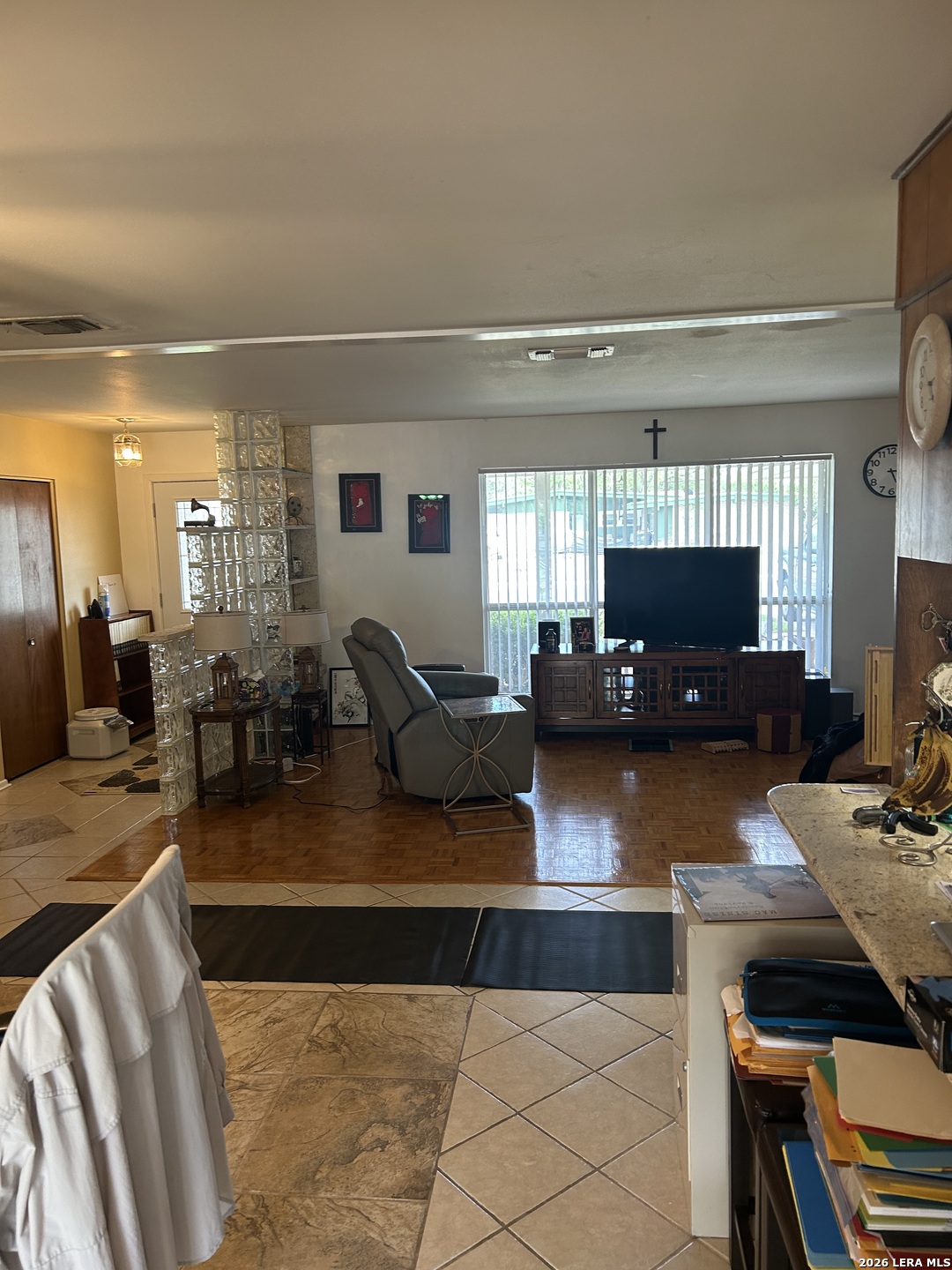 201 Greentree Schertz, TX 78154 - Photo 5 of 24