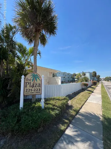 $1,425 | 223 Columbia Drive, Unit 110, Cape Canaveral, FL 32920