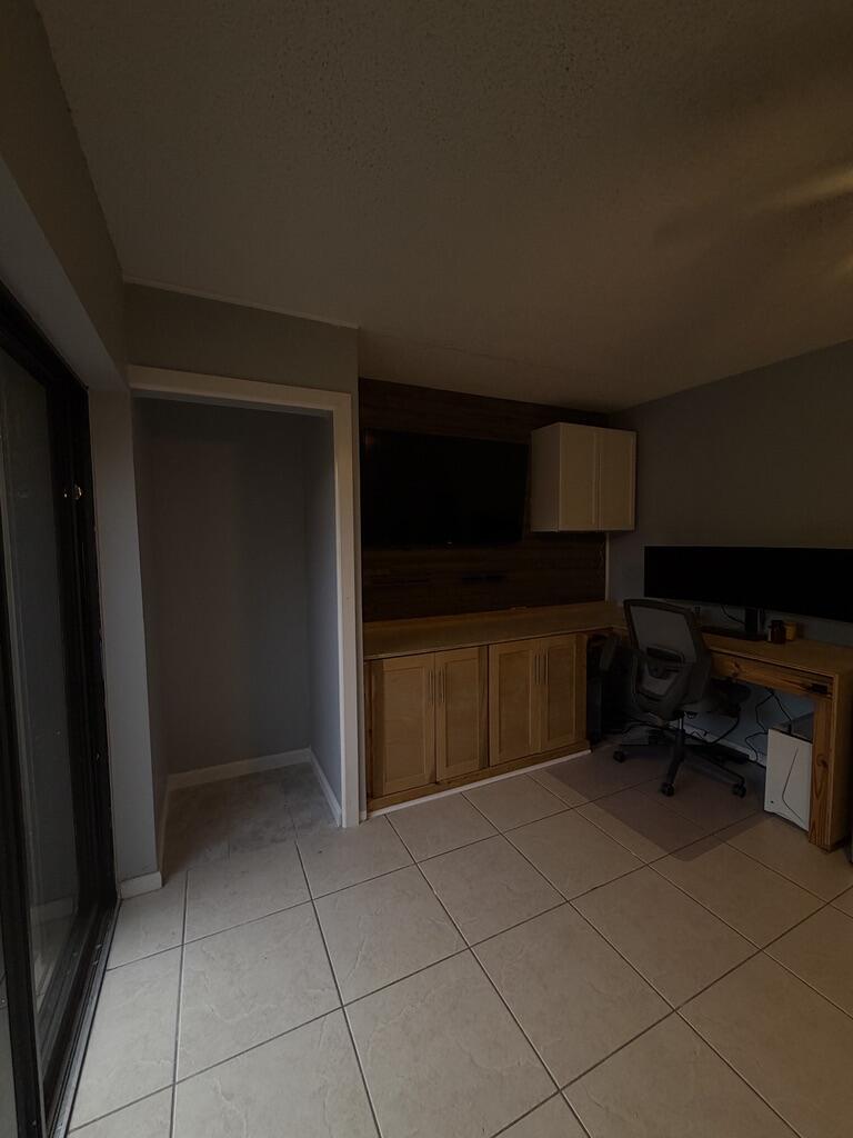 512 5th Lane Greenacres, FL 33463 - Photo 24 of 34 Guest Room