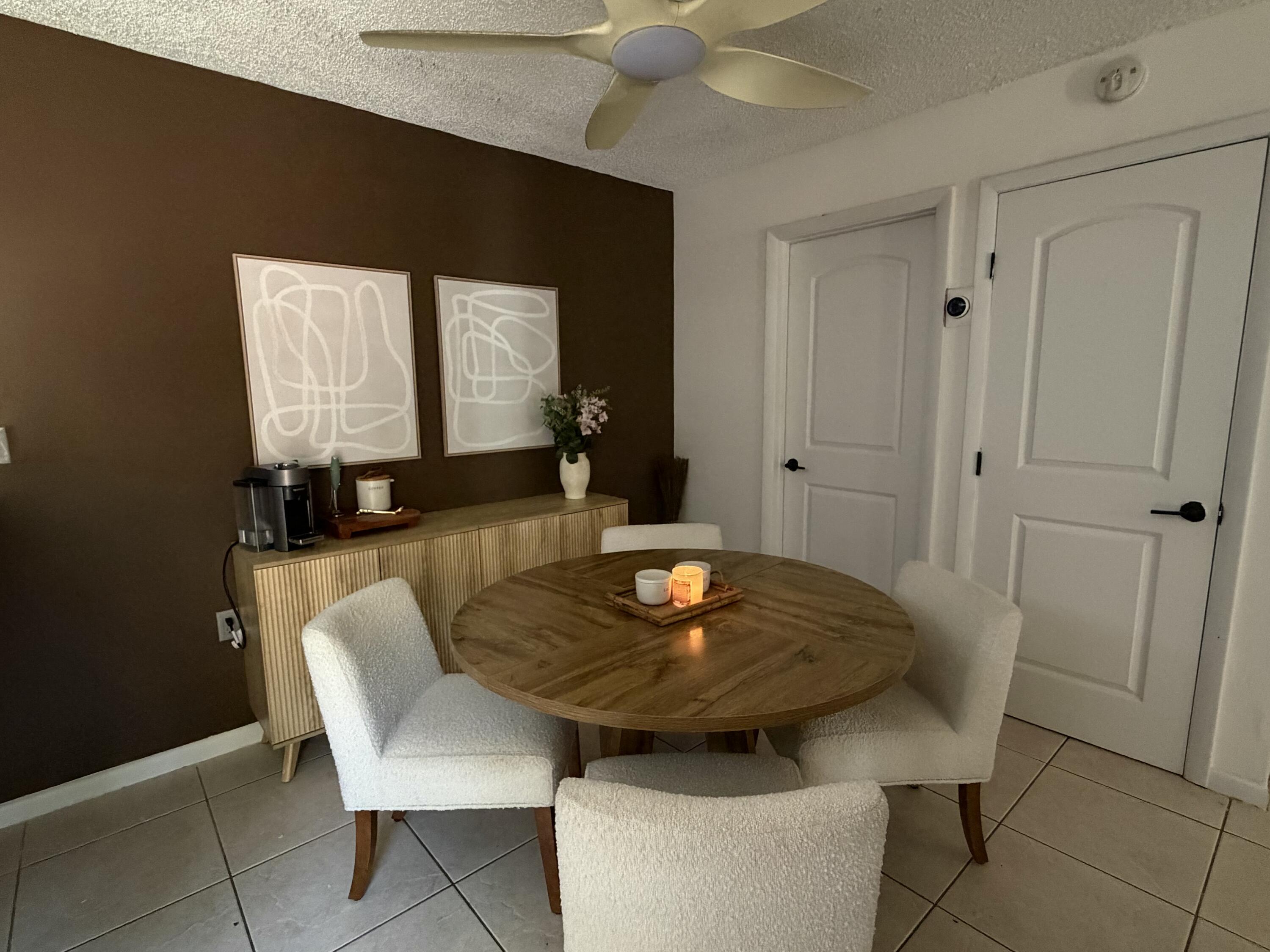 512 5th Lane Greenacres, FL 33463 - Photo 10 of 34 Dining