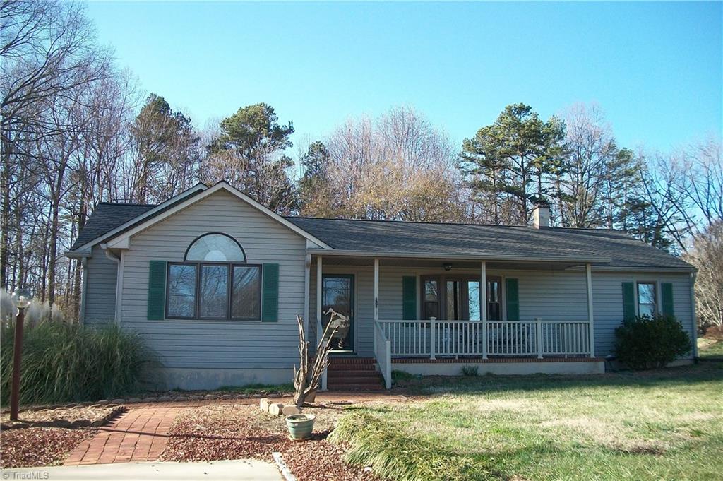 4120 Hampton Road Clemmons, NC 27012 - Photo 1 of 30 Gallery Image 1
