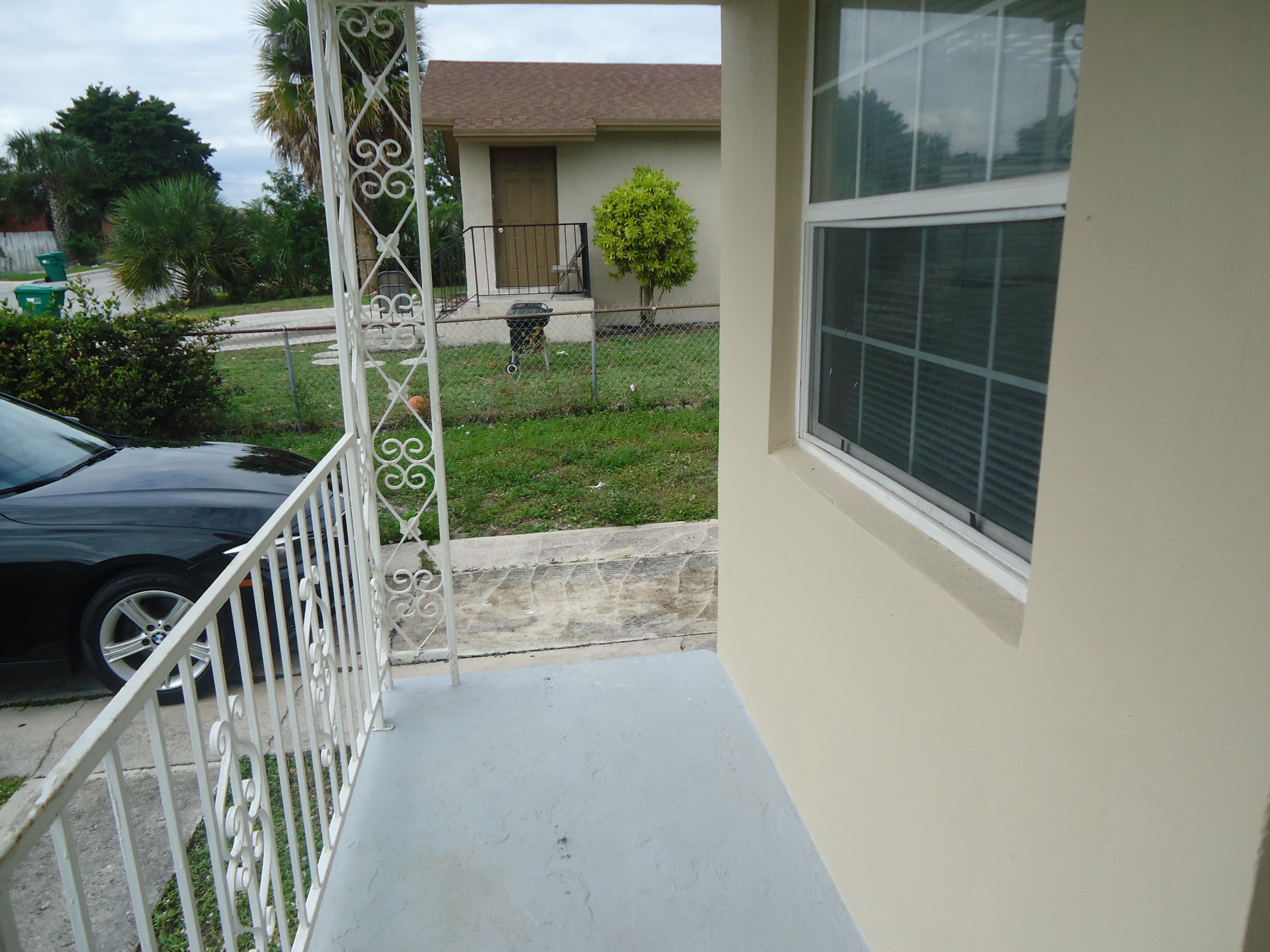 1216 West 32nd Street Riviera Beach, FL 33404 - Photo 22 of 25 DSC01843 - Copy