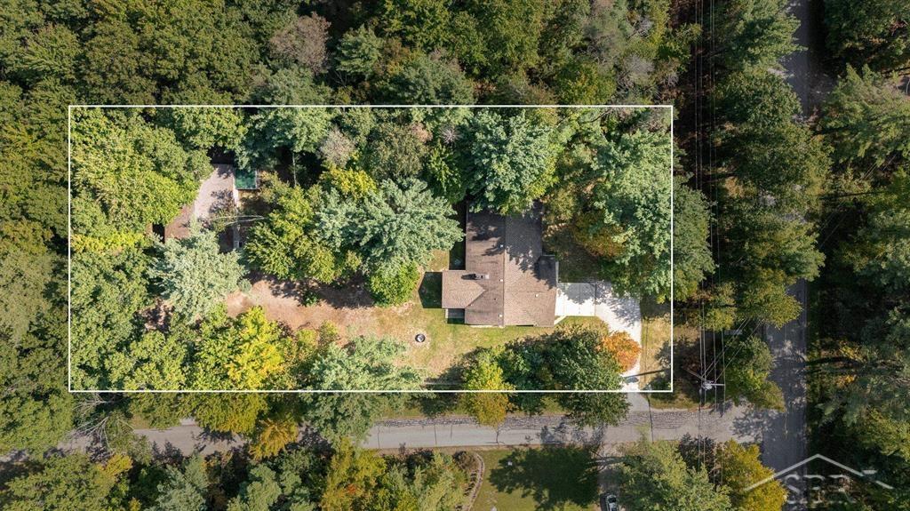 201 East Price Road Midland, MI 48642 - Photo 31 of 33 50155794-6ee94ec5-4584-4bbf-9983-07e9620e69c6.JPG