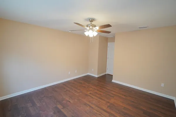 $1,700 | 933 Ashburn Drive, Tallahassee, FL 32301