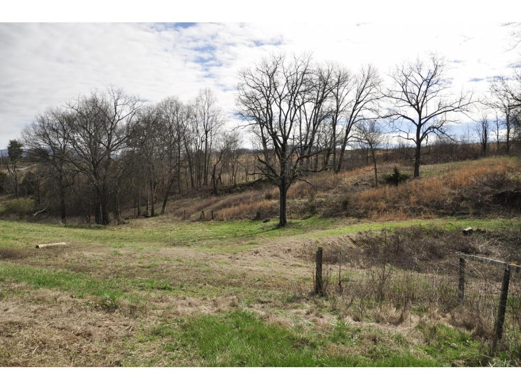 2710 St James Road Greeneville, TN 37743 - Photo 9 of 27 Photo 9