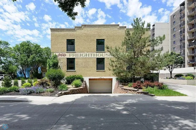 $399,900 | 210 11th Street North, Unit 104, Fargo, ND 58102