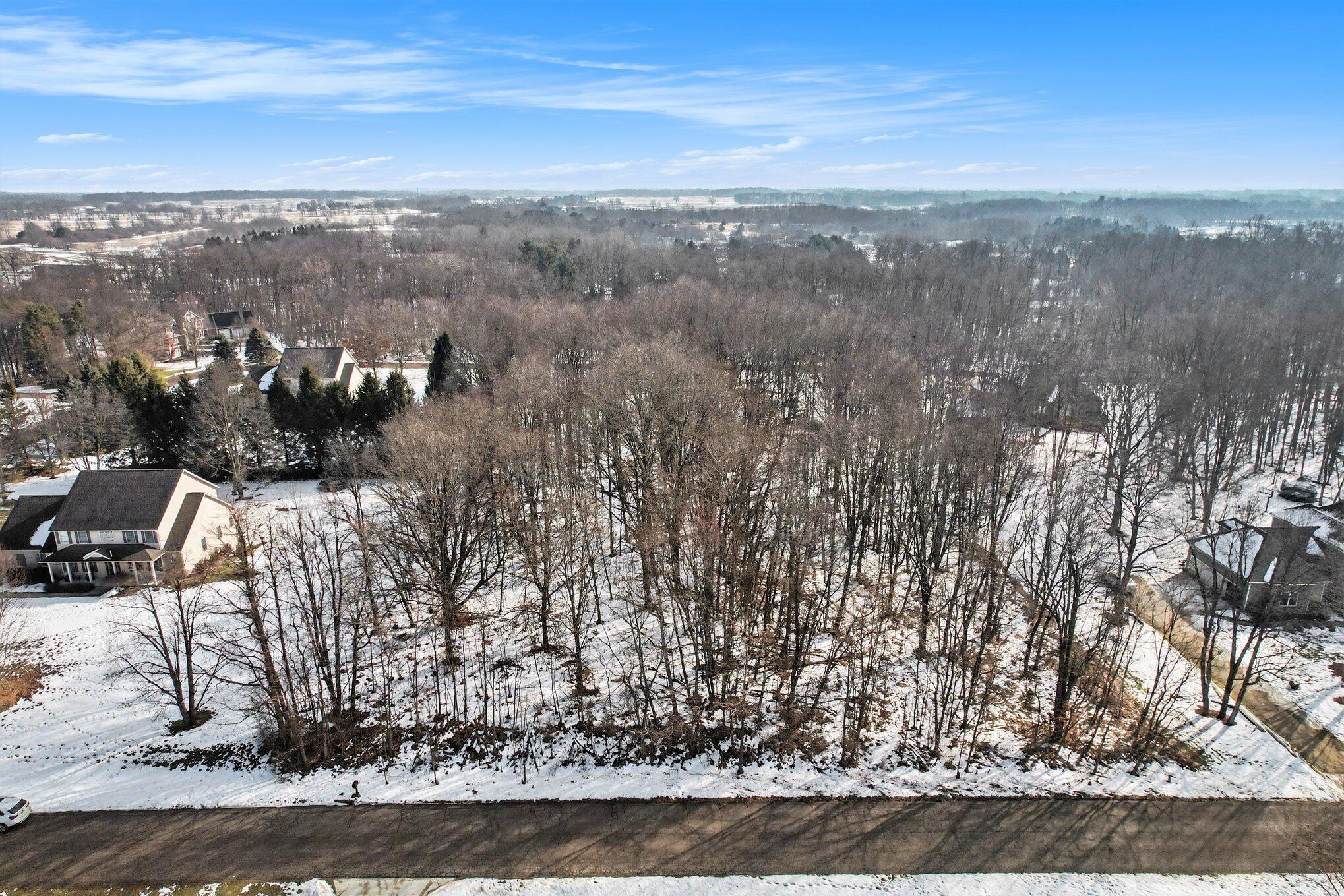 # Garrett Way, Unit 17 Marshall, MI 49068 - Photo 6 of 8 005_file_6410