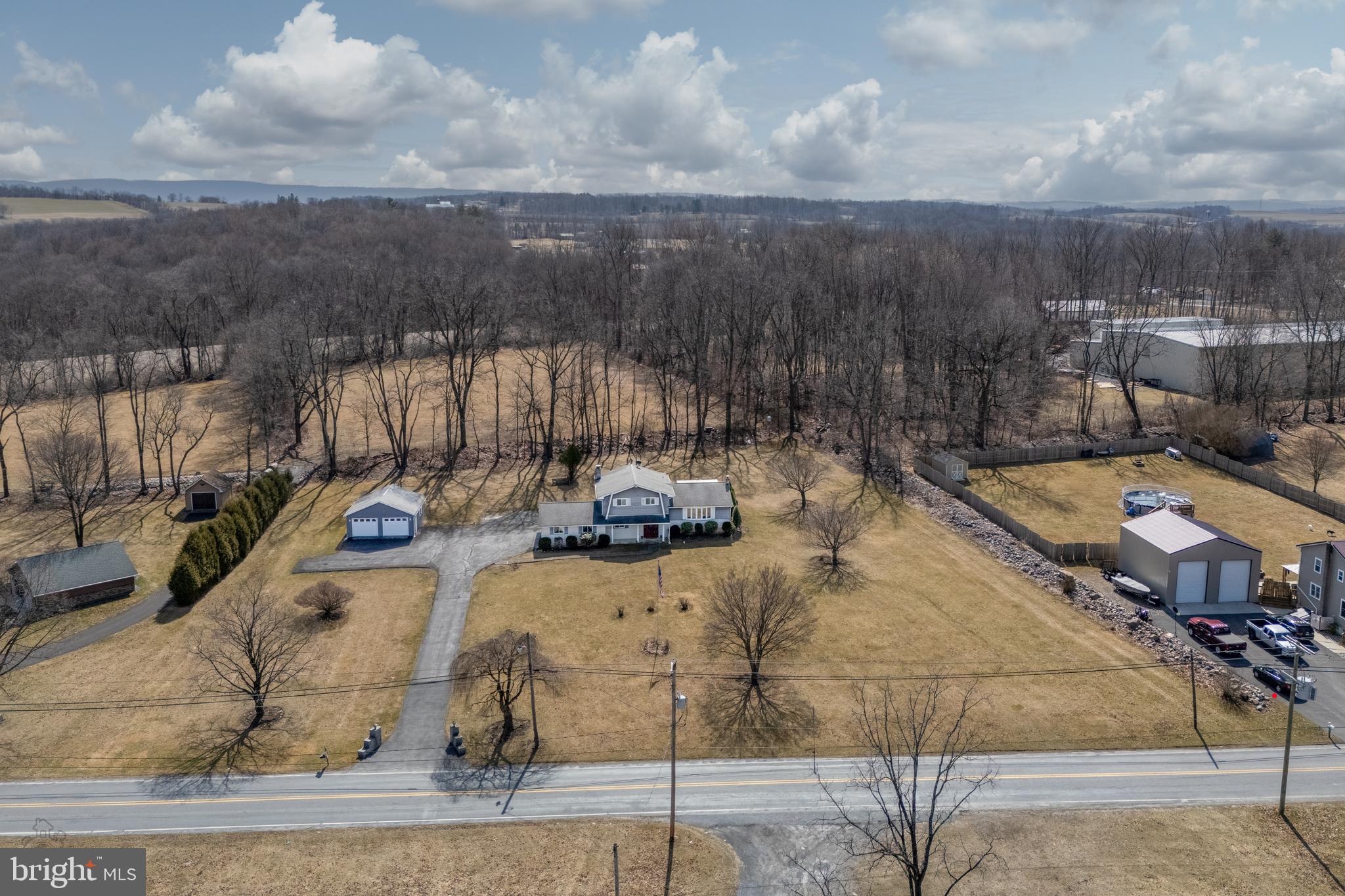 1272 Richmond Road Bangor, PA 18013 - Photo 2 of 43 Gallery Image 2