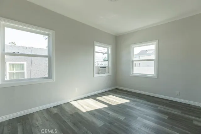 $3,400 | 2152 Locust Avenue, Long Beach, CA 90806