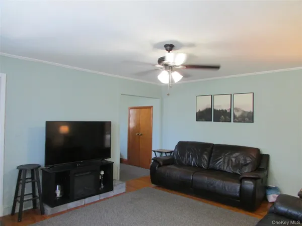 $375,000 | 11 Russell Street, Cornwall, NY 12518