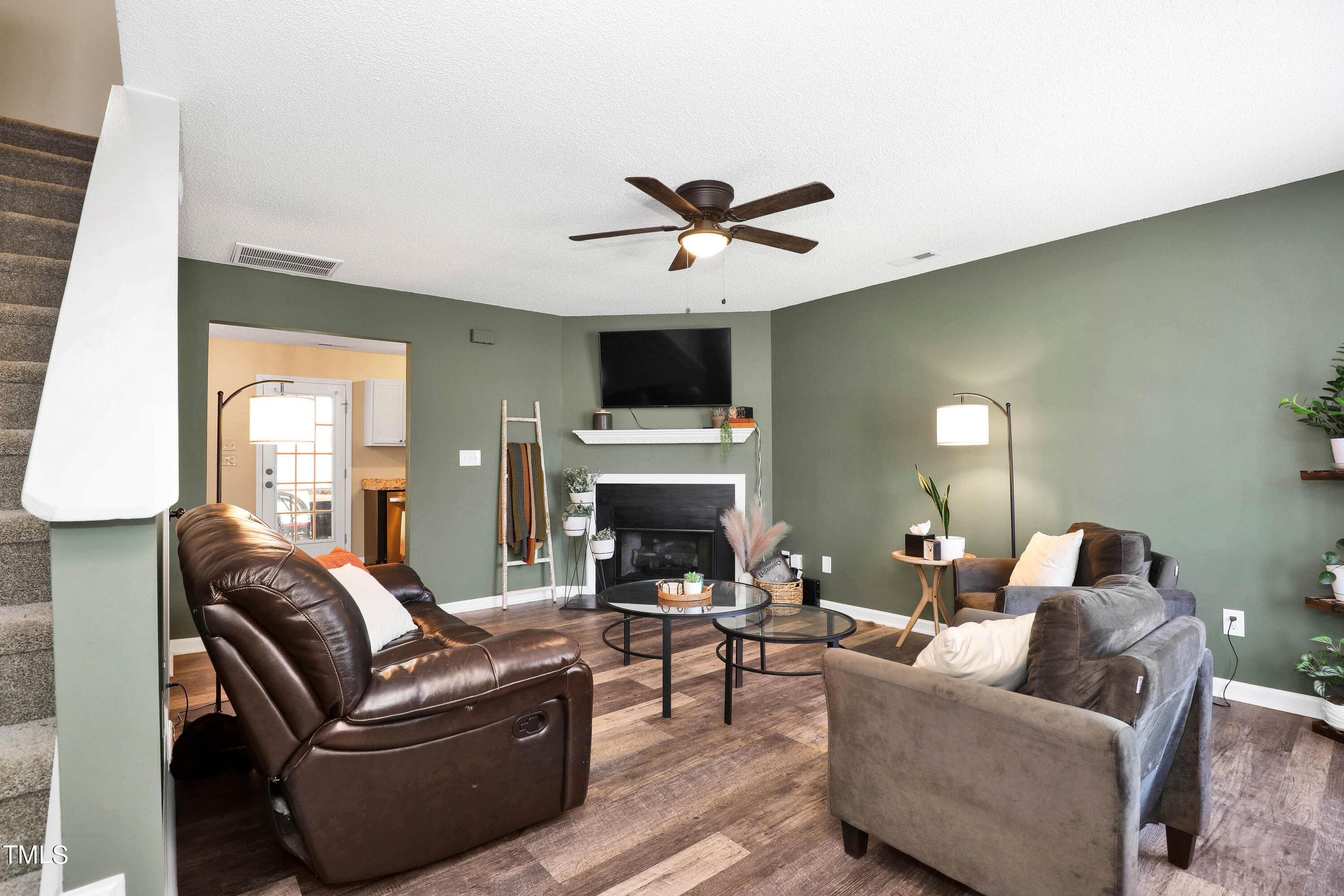 2231 Turtle Point Drive Raleigh, NC 27604 - Photo 4 of 29 4