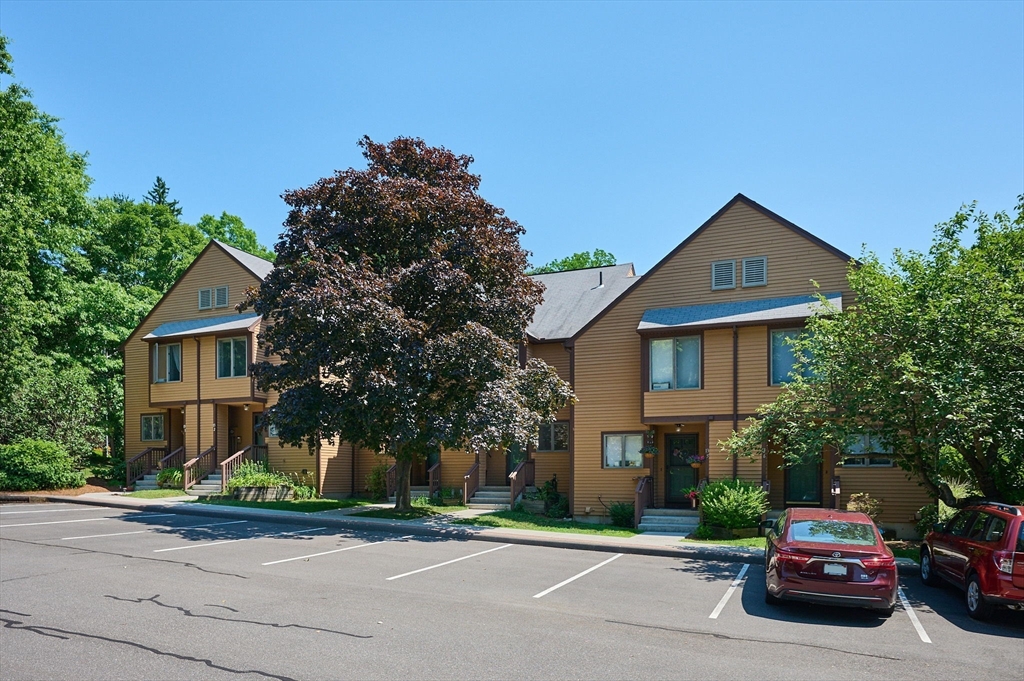 575 Bridge Road, Unit 134 Northampton, MA 01062 - Photo 1 of 35