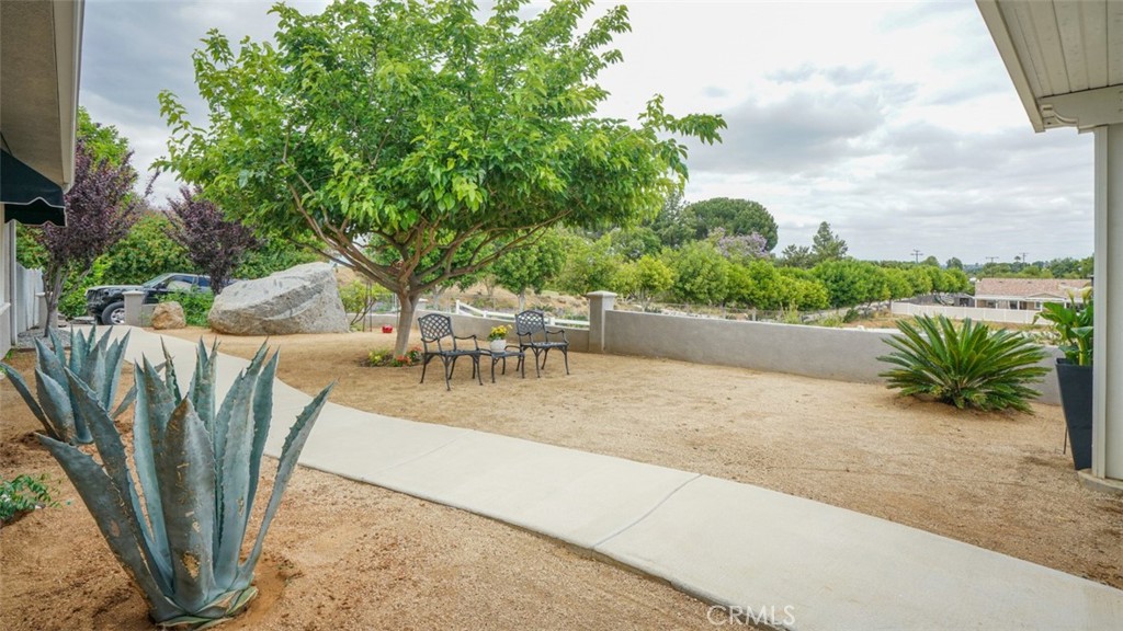 16025 Perry Heights Drive Riverside, CA 92504 - Photo 18 of 105 Front Yard Relaxation Area