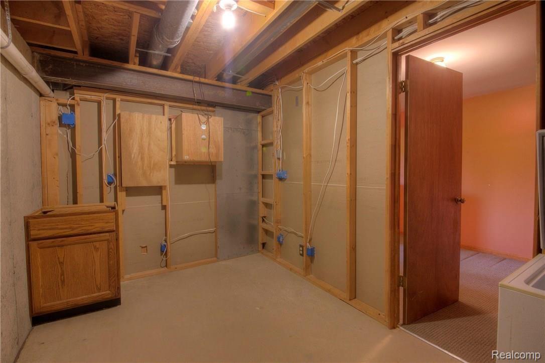 2815 Pinckney Road Howell, MI 48843 - Photo 33 of 40 930A2028_29_30.jpg