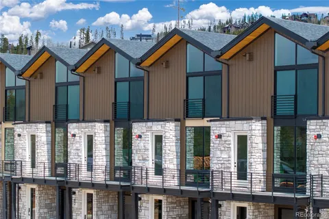 a view of multiple houses