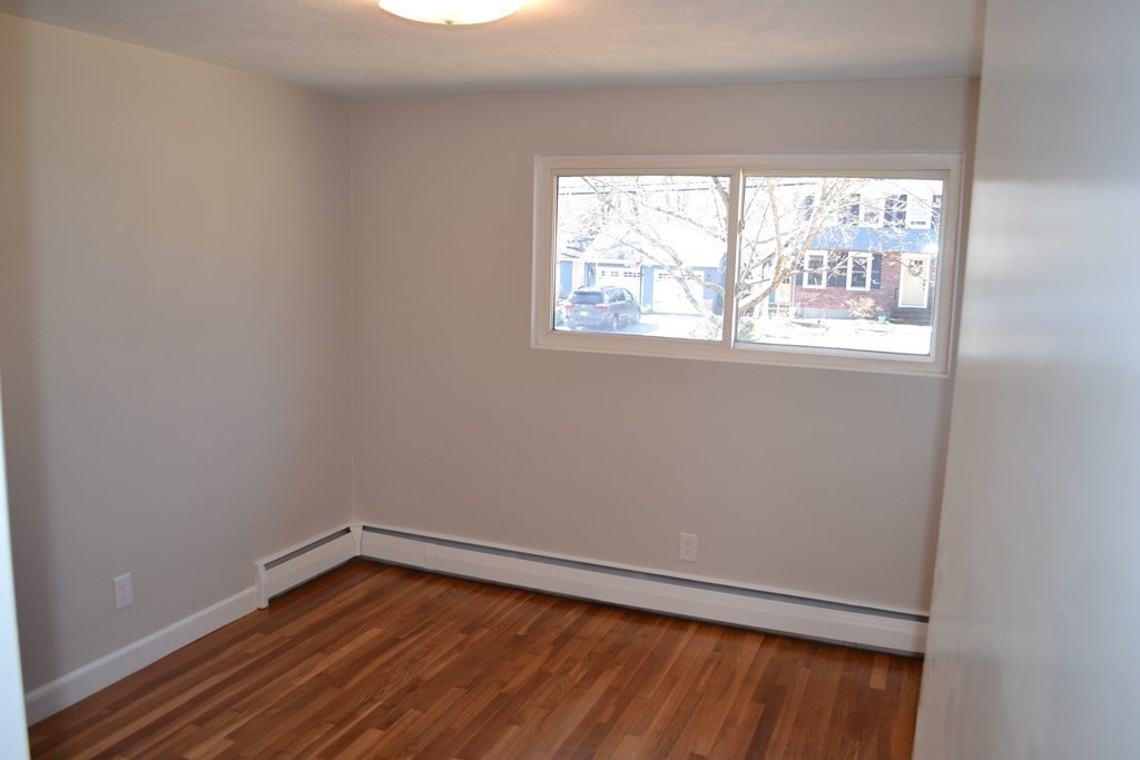 7 Harrow Road Norwood, MA 02062 - Photo 16 of 32 Gallery Image 16