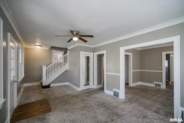$74,900 | 518 East Arcadia Avenue, Peoria, IL 61603