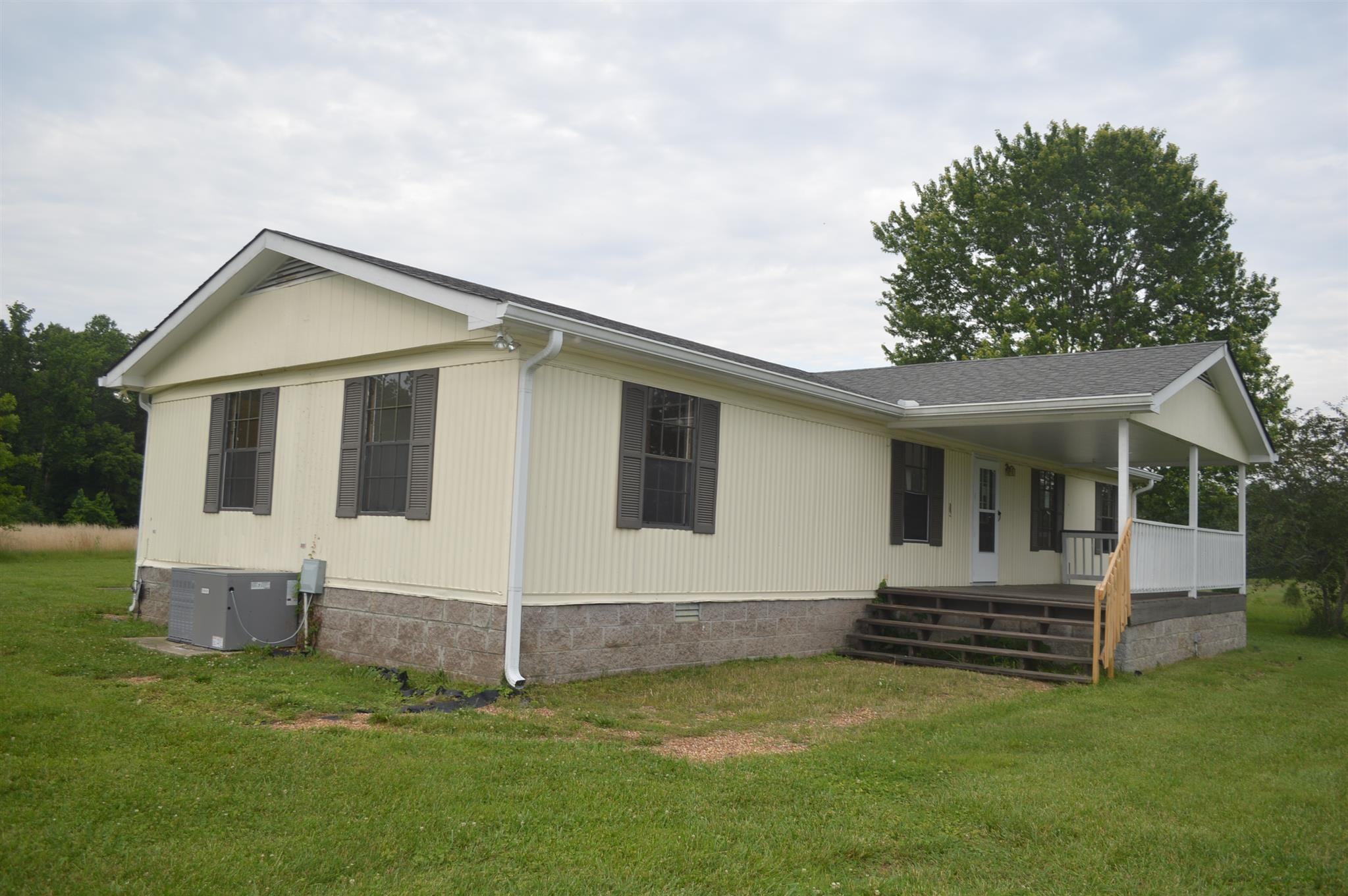 1894 Mosley Ferry Road Chapmansboro, TN 37035 - Photo 1 of 1 Gallery Image 1