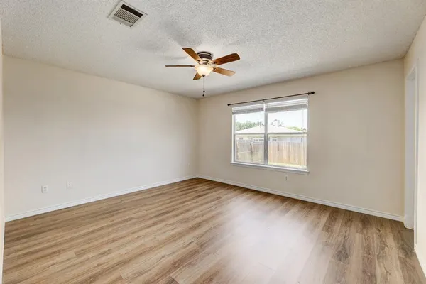 $1,850 | 2101 Parksville Way, Cedar Park, TX 78613