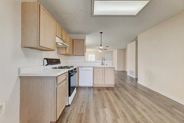 $1,850 | 2101 Parksville Way, Cedar Park, TX 78613