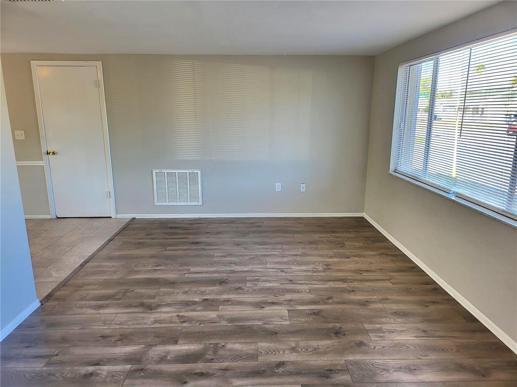 4004 Grayton Drive New Port Richey, FL 34652 - Photo 3 of 18