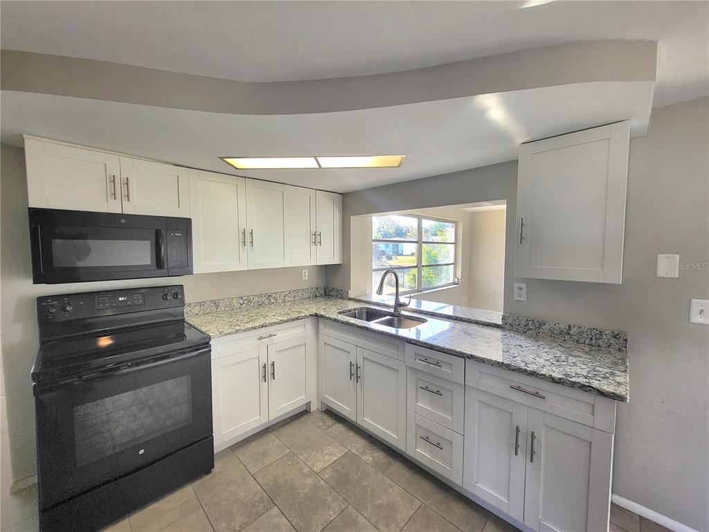 4004 Grayton Drive New Port Richey, FL 34652 - Photo 7 of 18