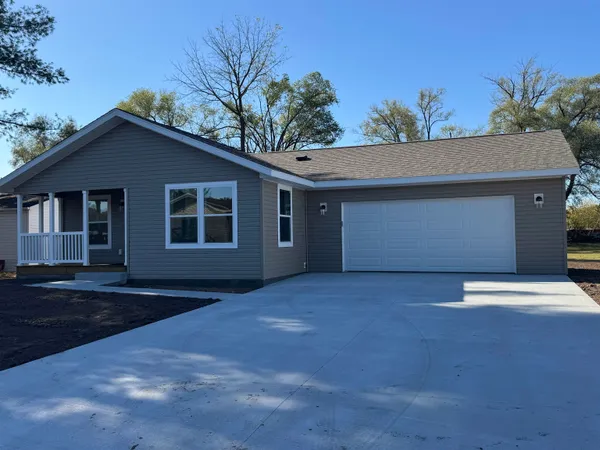 $275,000 | 137 Pine Cir Drive, Boscobel, WI 53805