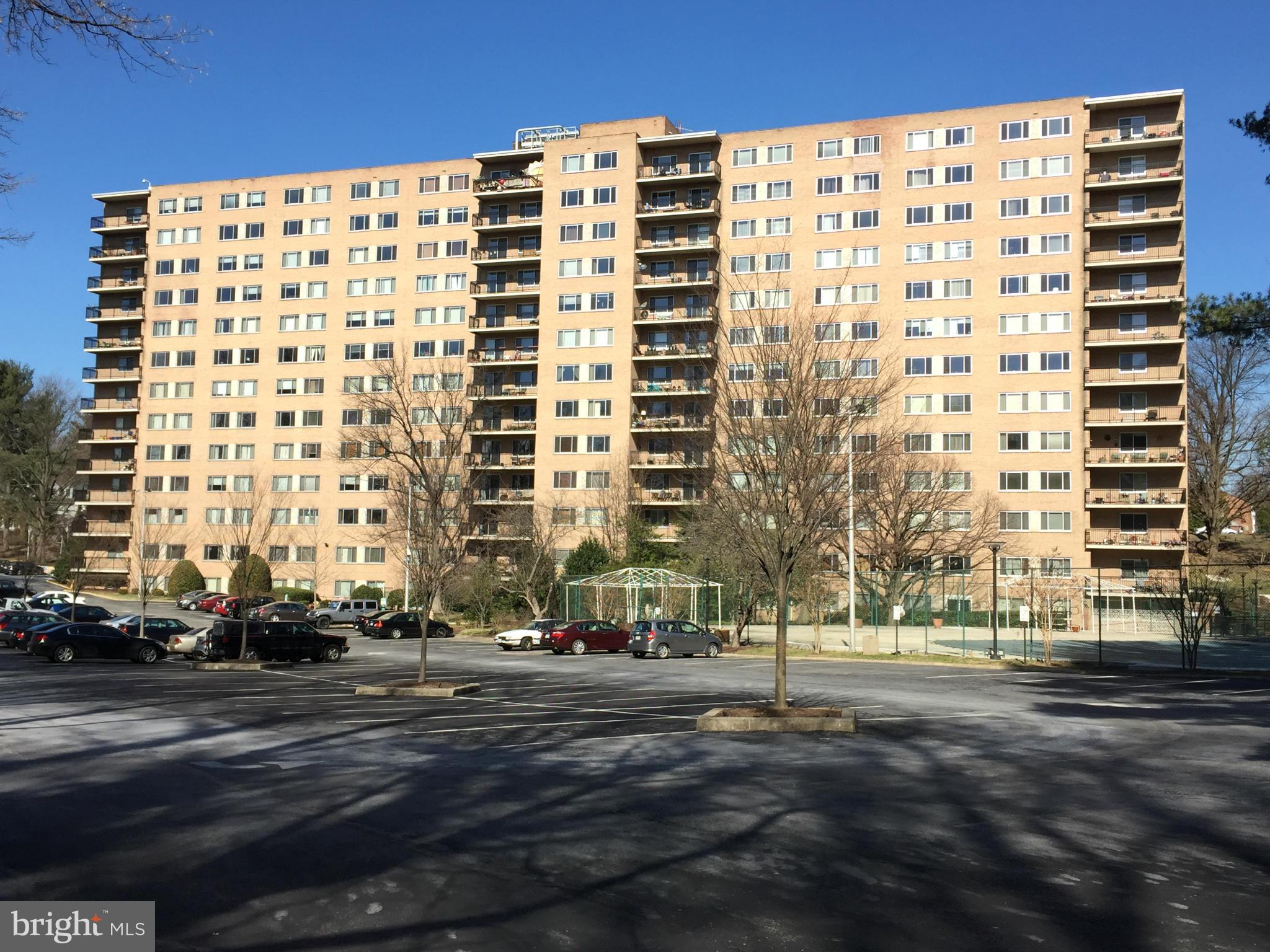 1900 Lyttonsville Road, Unit 818 Silver Spring, MD 20910 - Photo 1 of 12 Exterior (General)