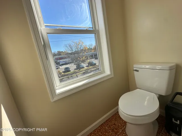 $425,000 | 277 South Courtland Street, East Stroudsburg, PA 18301