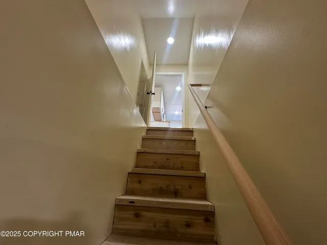 $425,000 | 277 South Courtland Street, East Stroudsburg, PA 18301