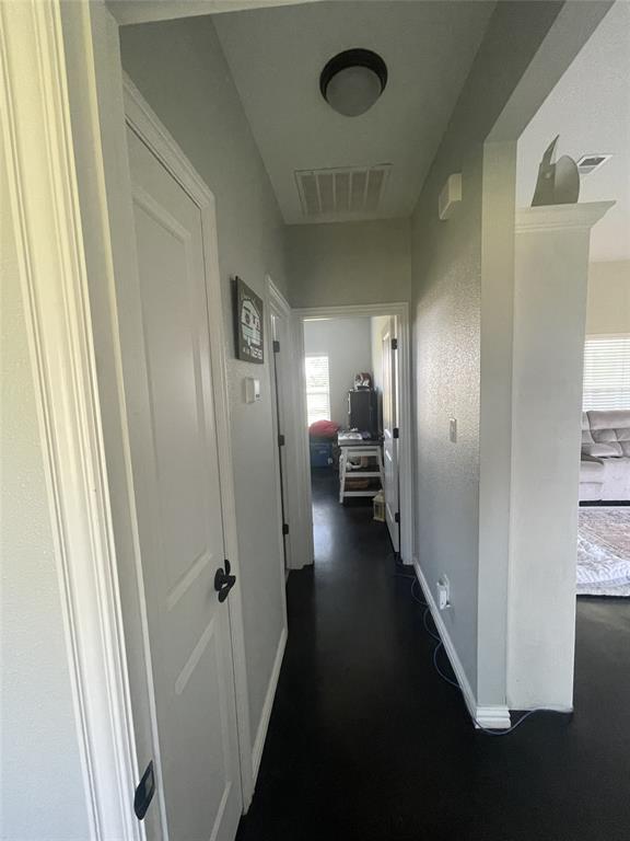 2622 Refuge Road Sherman, TX 75092 - Photo 18 of 34 HALLWAY TO OTHER BEDROOMS