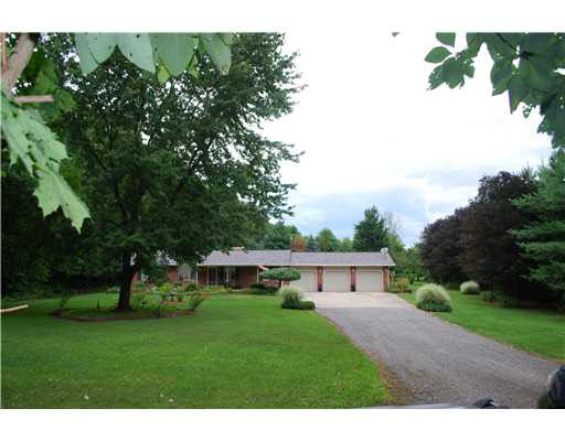 24213 Layton Road South Bend, IN 46614 - Photo 19 of 24 Gallery Image 19