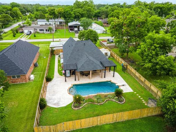 $417,000 | 4004 Peck Avenue, Santa Fe, TX 77517