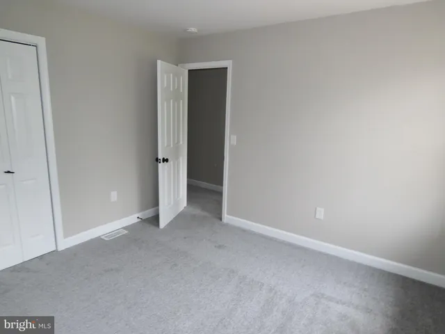 $2,350 | 1805 West 10th Street, Wilmington, DE 19805