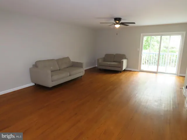 $2,350 | 1805 West 10th Street, Wilmington, DE 19805