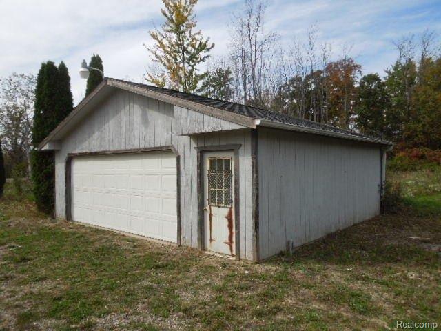 1375 Lake Nepessing Road Lapeer, MI 48446 - Photo 15 of 20 kjb 206.jpg