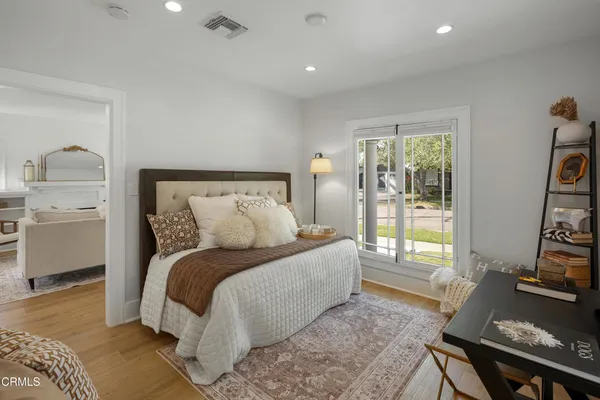 $1,090,000 | 930 North Catalina Avenue, Pasadena, CA 91104
