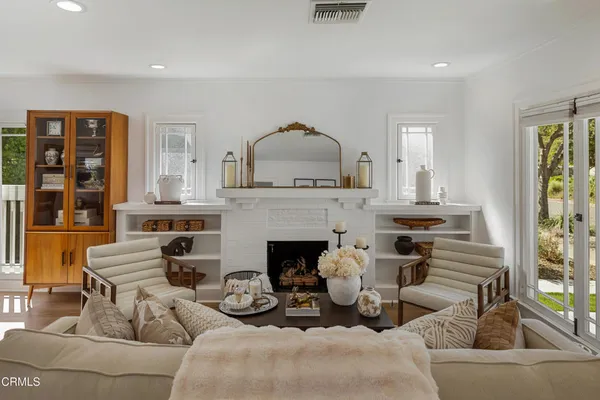 $1,090,000 | 930 North Catalina Avenue, Pasadena, CA 91104