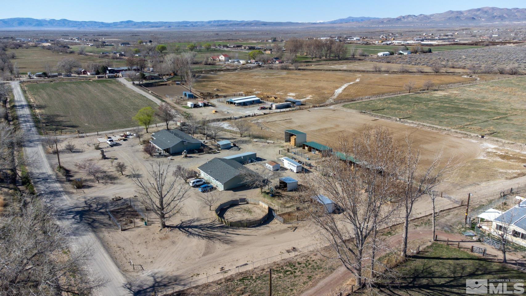 3372 Fischer Place Fallon, NV 89406 - Photo 4 of 39 Photo 4