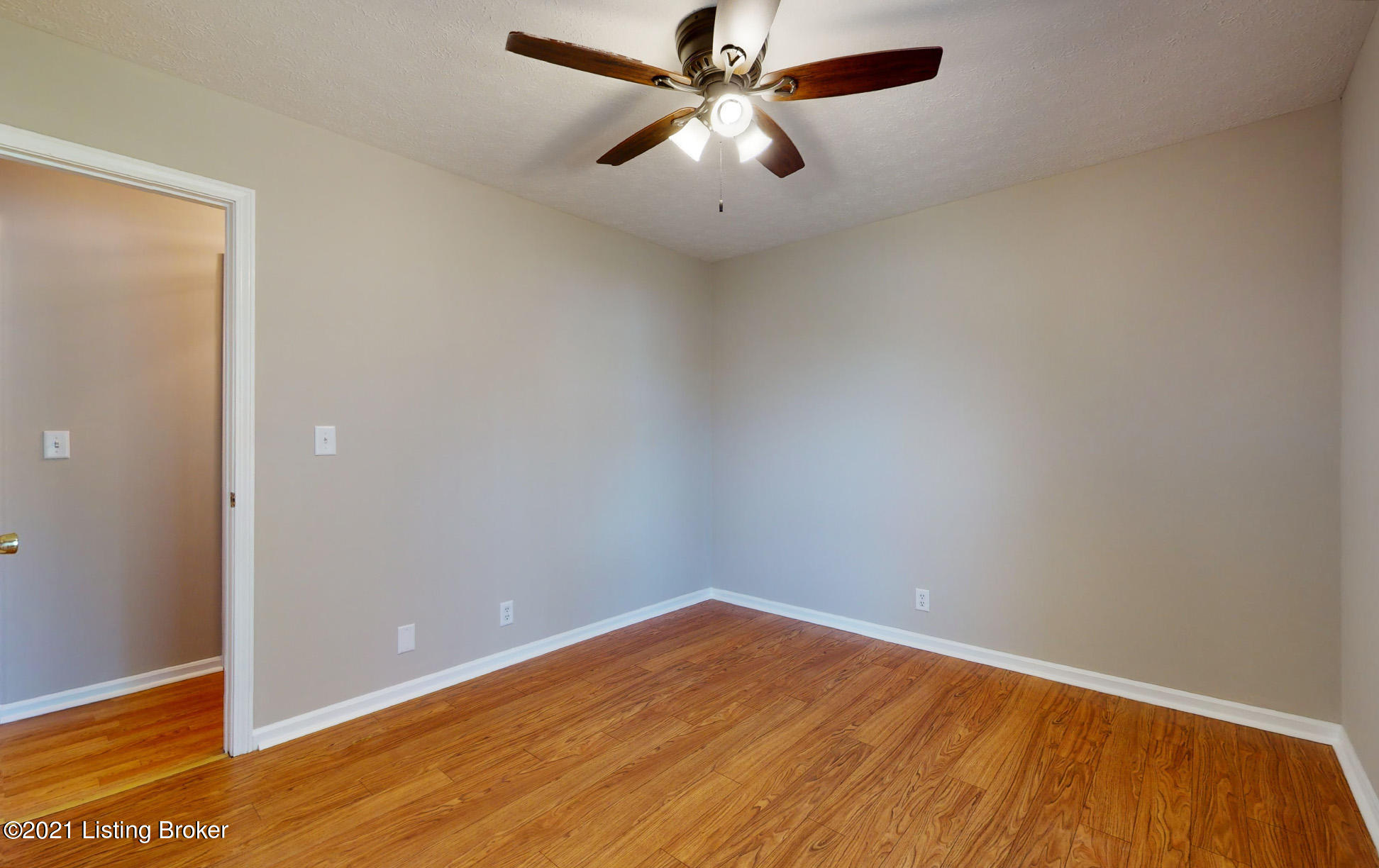5505 Cumnock Road Louisville, KY 40291 - Photo 29 of 61 5505-Cumnock-Rd-20210408-031