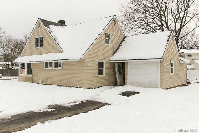 84 Flamingo Road Levittown, NY 11756 - Photo 1 of 1